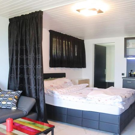 Ferienwohnung La Lapia Monthey Exterior foto