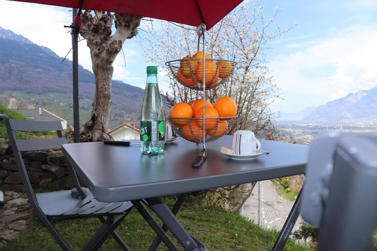 Ferienwohnung La Lapia Monthey Exterior foto