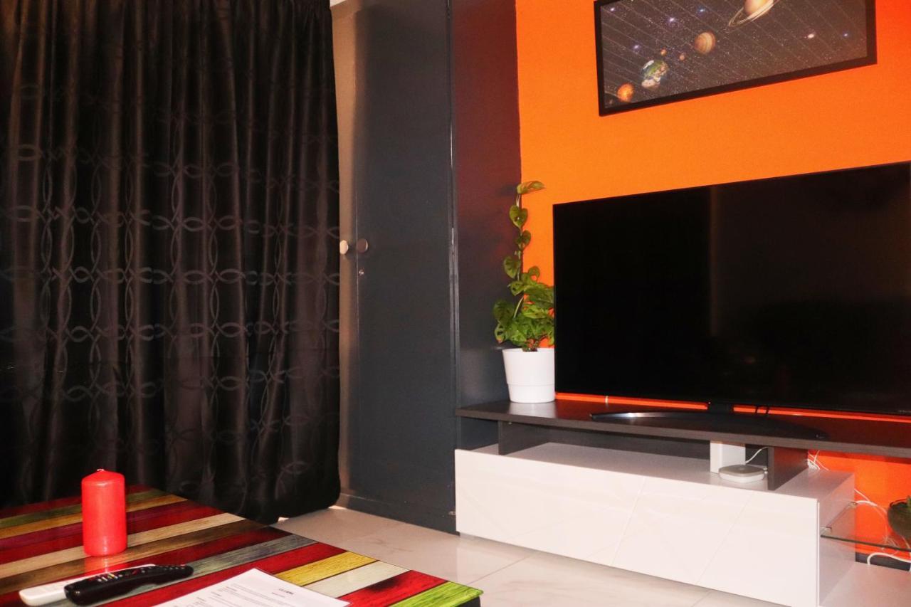 Ferienwohnung La Lapia Monthey Exterior foto
